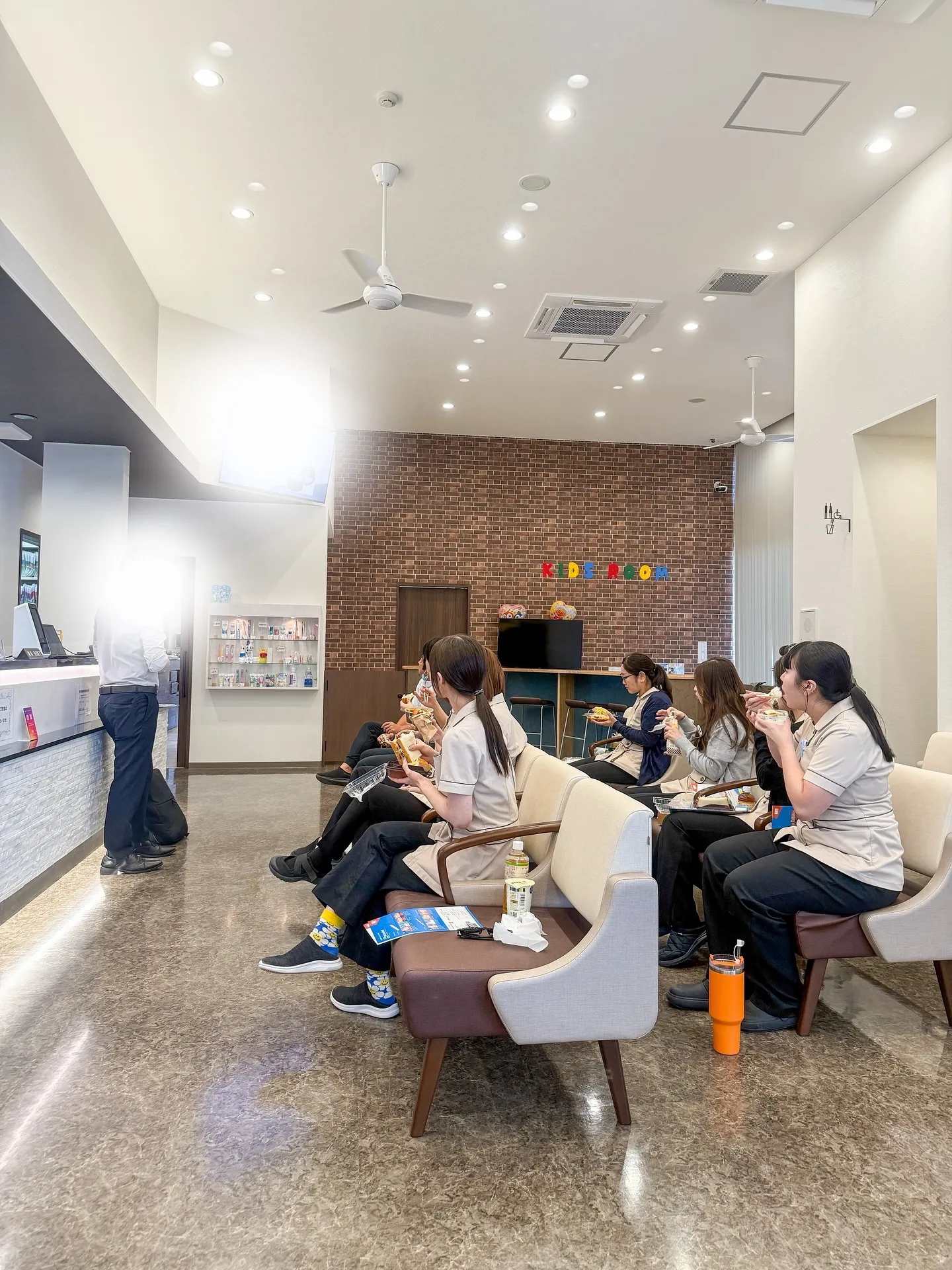 先日歯科ではホワイトニングの勉強会をしました🦷✨