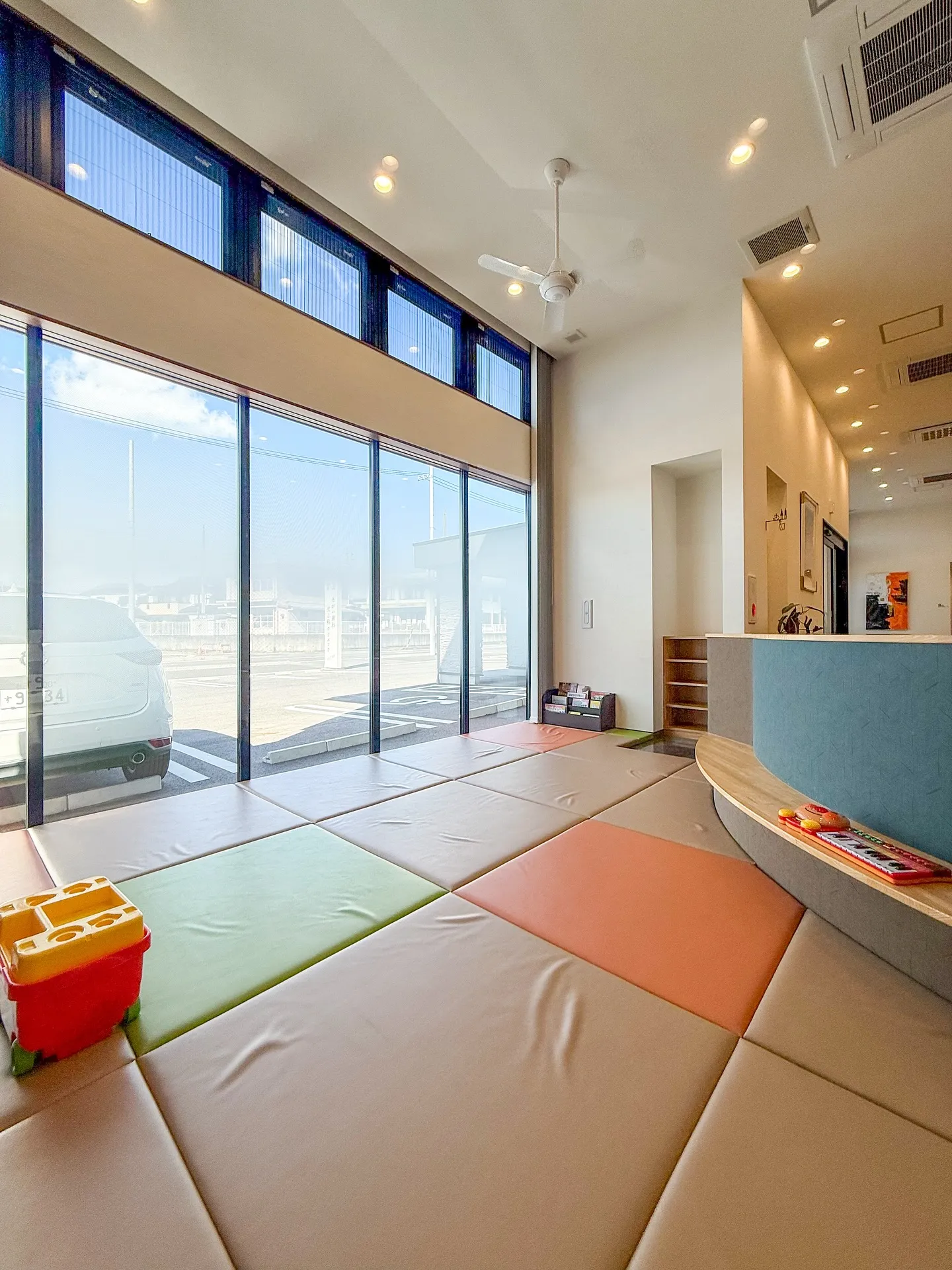 キッズスペースに絵本が仲間入りしました🧸💕