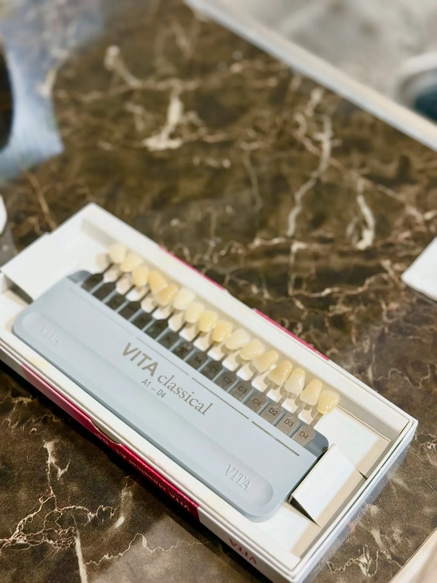 スタッフ同士で相互実習🦷