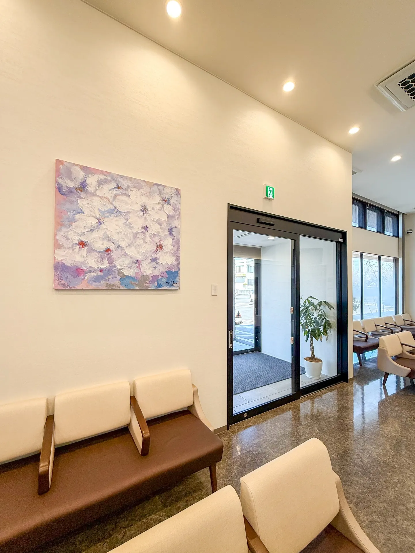 定期的に絵を変えていただいています🌸